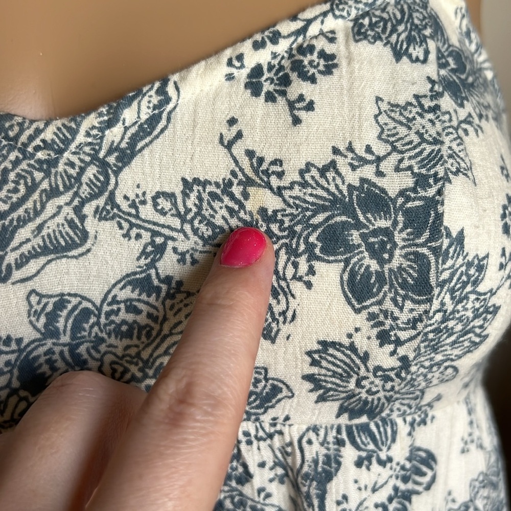 Elegant Blue and White Floral Maxi Dress - Picture 9 of 13